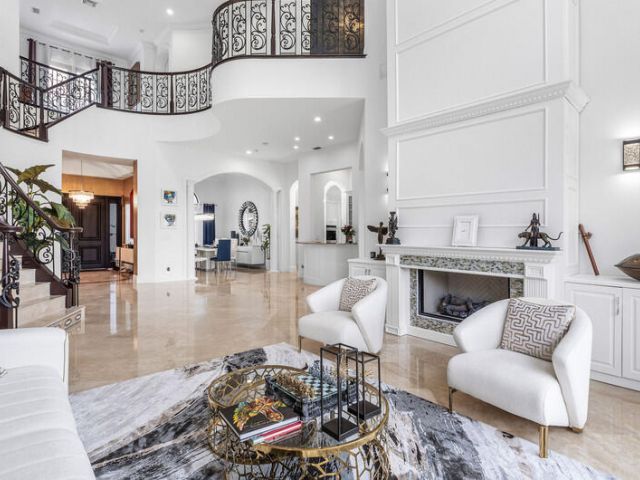 Продажа дома по адресу 17685 Circle Pond Court - фото 6894584