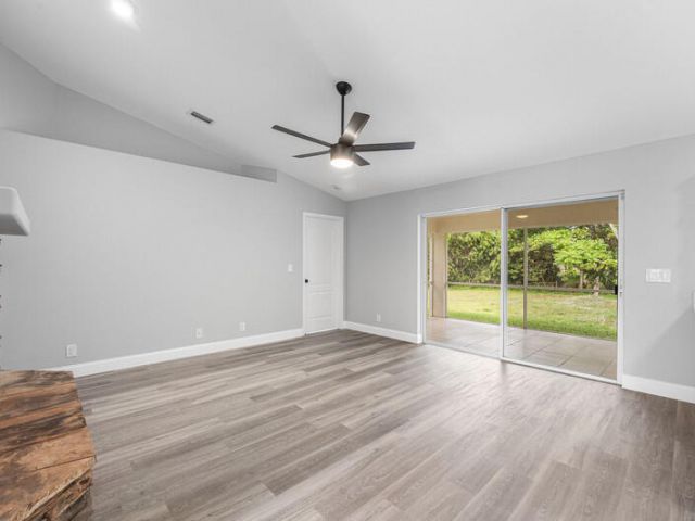 Продажа дома по адресу 12229 61st Lane N - фото 6897616