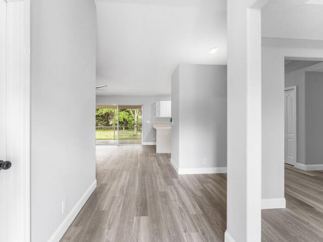 Продажа дома по адресу 12229 61st Lane N - фото 6897617