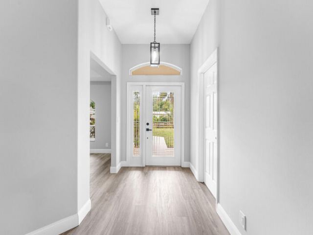 Продажа дома по адресу 12229 61st Lane N - фото 6897618