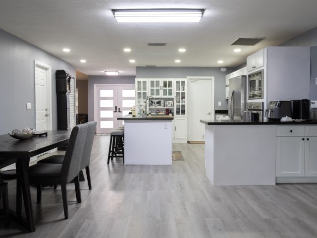 Продажа дома по адресу 23287 SW 60th Avenue - фото 6896522