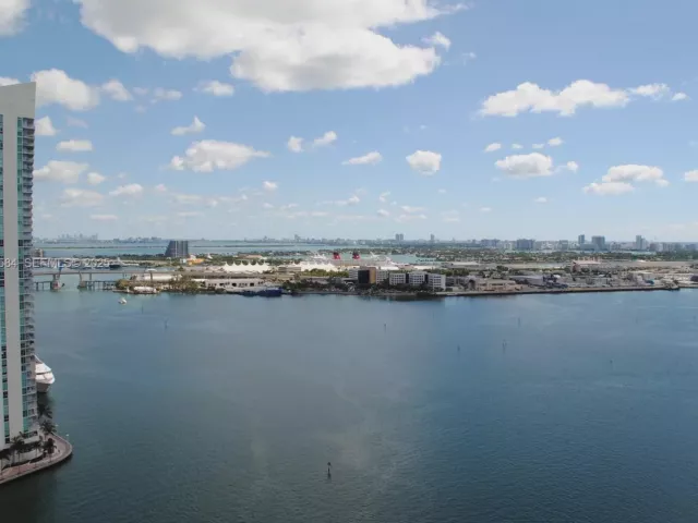 Продажа квартиры #1602 - фото 6886960