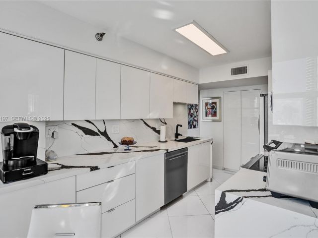 Квартира в аренду номер612 - фото 7518257