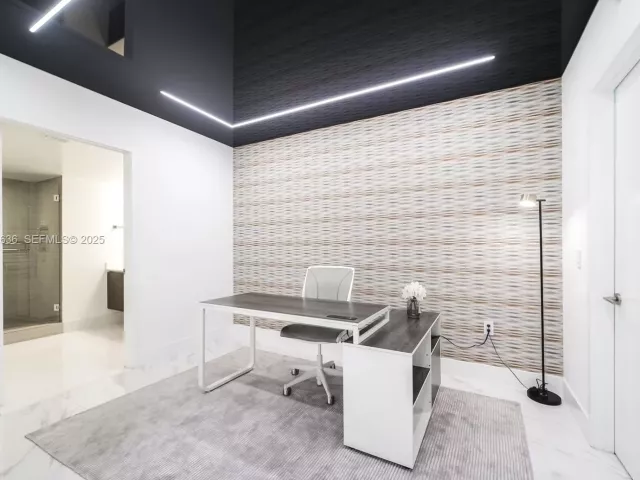 Квартира в аренду номер4-2203 - фото 6900299