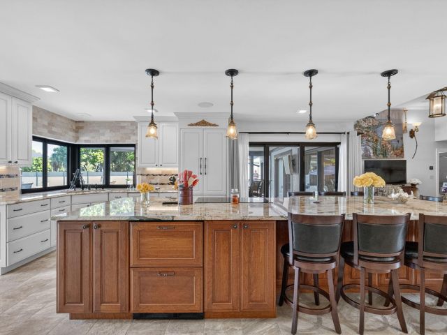 Продажа дома по адресу 5212 Foxpointe Circle SE - фото 6887865