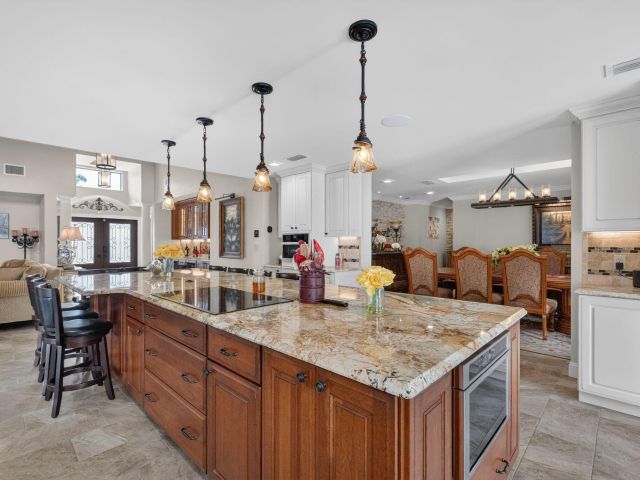 Продажа дома по адресу 5212 Foxpointe Circle SE - фото 6887866