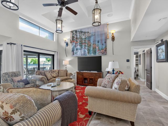 Продажа дома по адресу 5212 Foxpointe Circle SE - фото 6887870