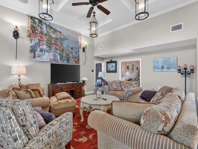 Продажа дома по адресу 5212 Foxpointe Circle SE - фото 6887871