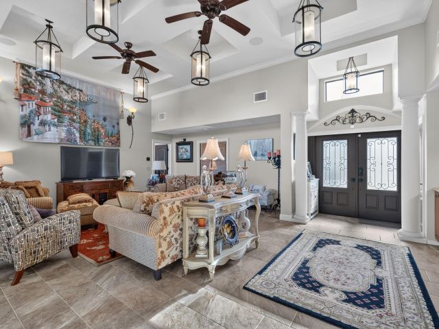 Продажа дома по адресу 5212 Foxpointe Circle SE - фото 6887872