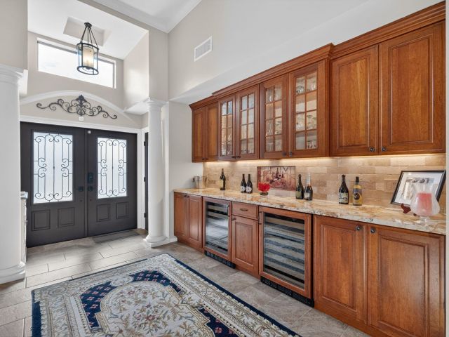 Продажа дома по адресу 5212 Foxpointe Circle SE - фото 6887874