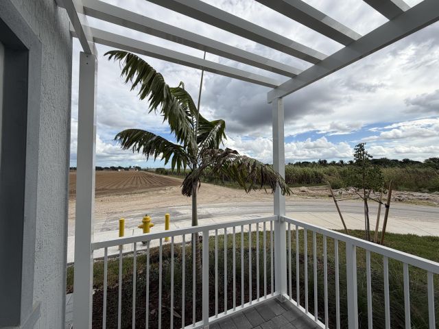 Дом в аренду по адресу 19407 SW 340th Street - фото 6889038