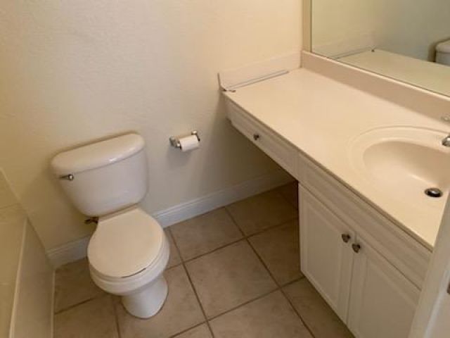 Дом в аренду по адресу 8177 Severn Drive C - фото 6894465