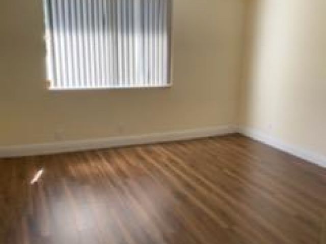 Дом в аренду по адресу 8177 Severn Drive C - фото 6894471