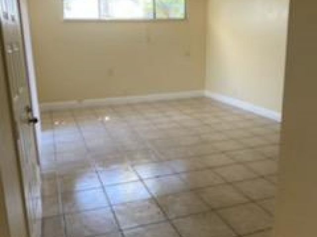 Дом в аренду по адресу 8177 Severn Drive C - фото 6894477