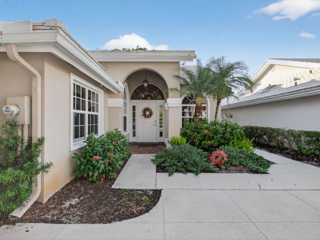 Продажа дома по адресу 1415 Wilderness Road - фото 6893719