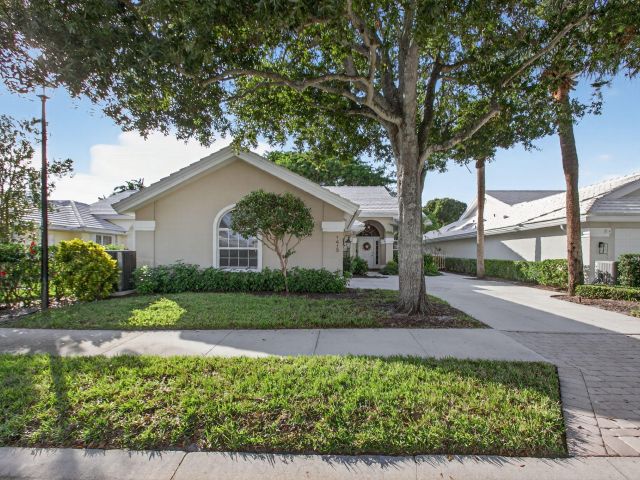 Продажа дома по адресу 1415 Wilderness Road - фото 6893722