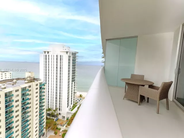 Продажа квартиры #1710 - фото 6890701