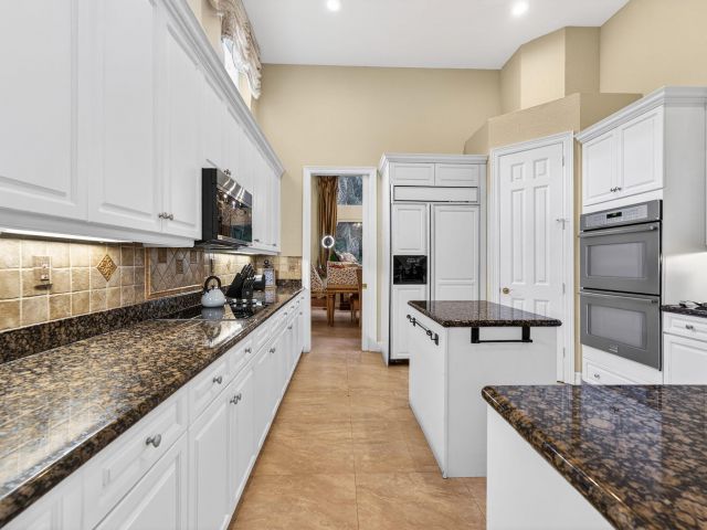 Дом в аренду по адресу 7162 Via Firenze - фото 6894419