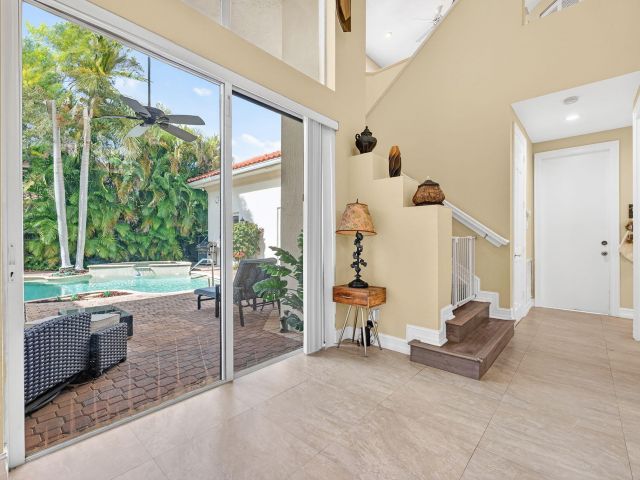 Дом в аренду по адресу 7162 Via Firenze - фото 6894428