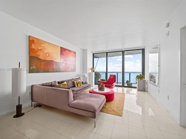 Продажа квартиры #3904 - фото 6889288