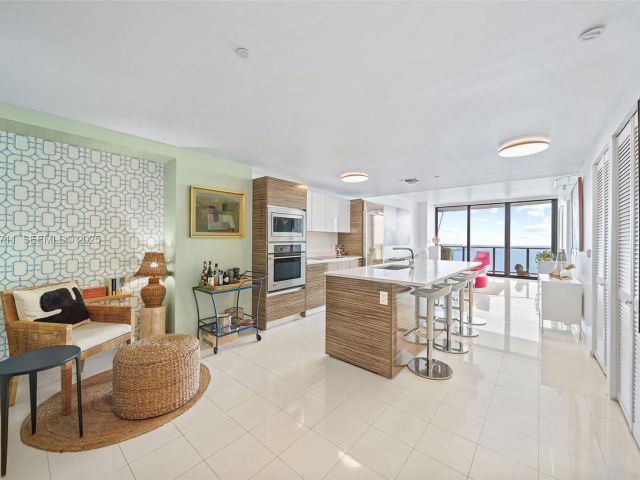 Продажа квартиры #3904 - фото 6889292