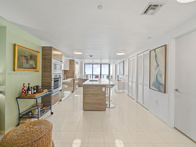 Продажа квартиры #3904 - фото 6889293