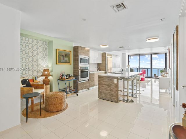 Продажа квартиры #3904 - фото 6889295