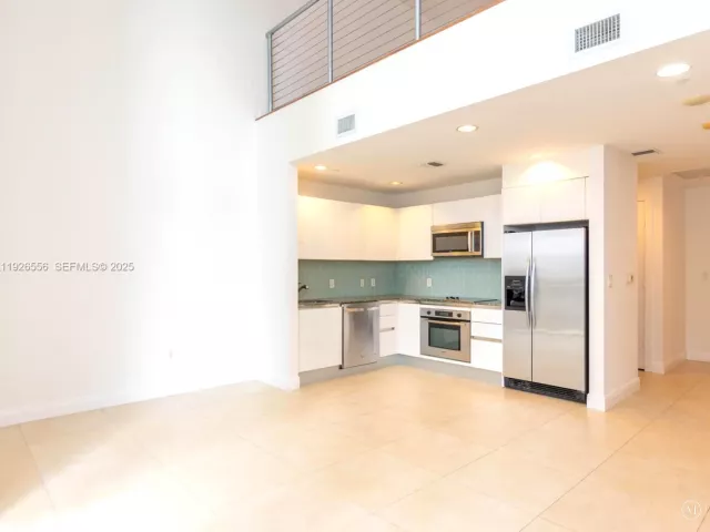 Продажа квартиры #606 - фото 6890540