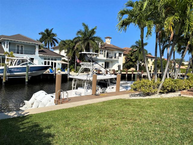 Дом в аренду по адресу 925 Cypress Drive - фото 6890146