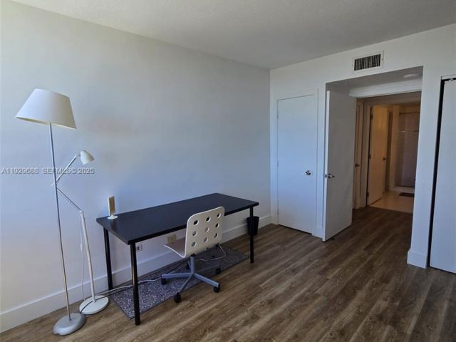 Квартира в аренду номер1178S - фото 7431074