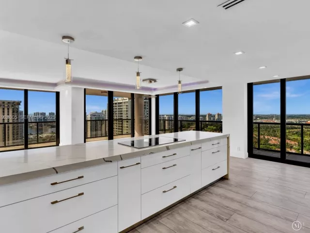 Продажа квартиры #27D - фото 6890520