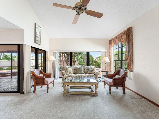 Продажа дома по адресу 3057 Deer Creek Via Napoli - фото 6897795