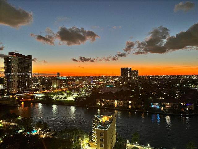 Продажа квартиры #1812 - фото 6890649