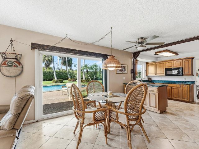 Продажа дома по адресу 3643 Avenue Montresor - фото 6891284