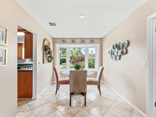 Продажа дома по адресу 3643 Avenue Montresor - фото 6891292