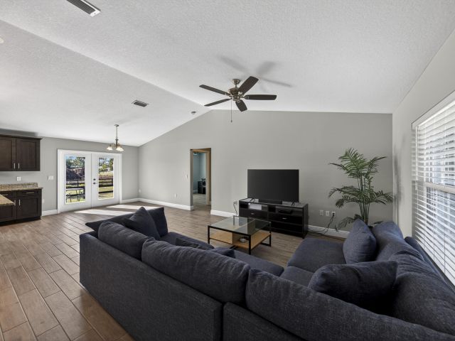 Продажа дома по адресу 12876 75th Lane N - фото 6895817