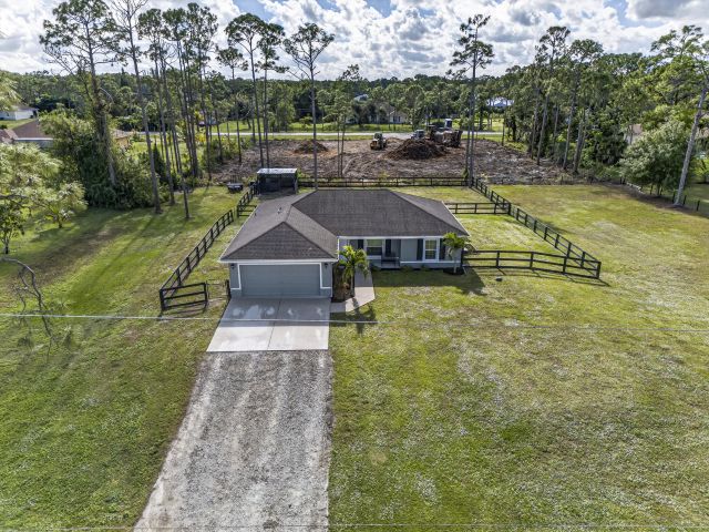 Продажа дома по адресу 12876 75th Lane N - фото 6895830