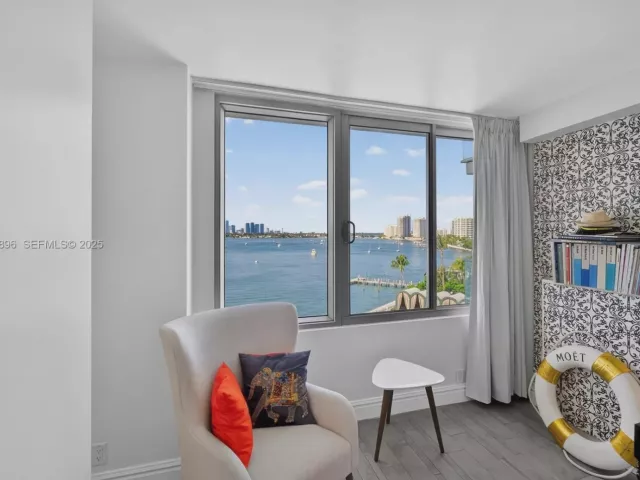 Продажа квартиры #624 - фото 6892356