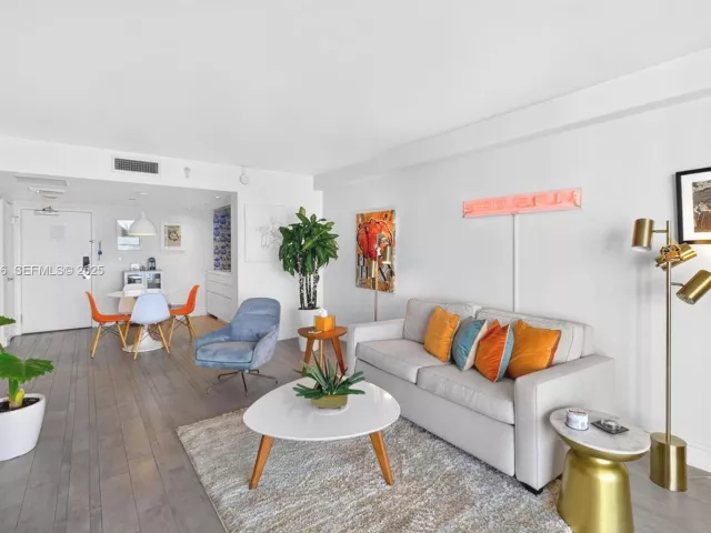 Продажа квартиры #624 - фото 6892358