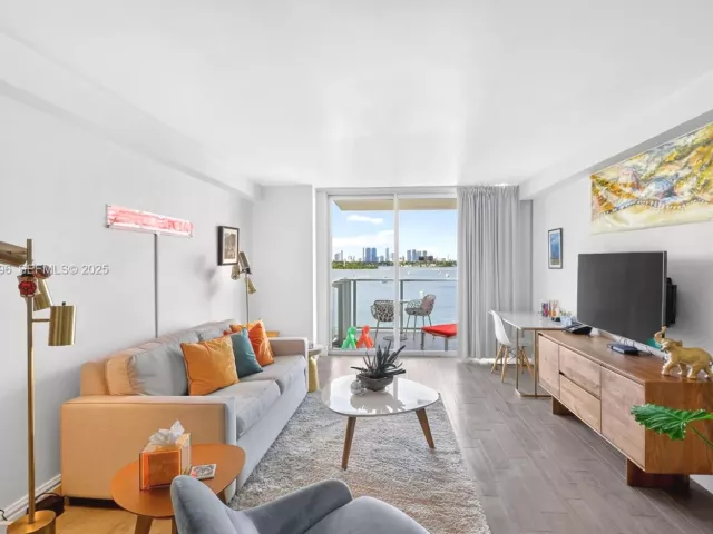 Продажа квартиры #624 - фото 6892346