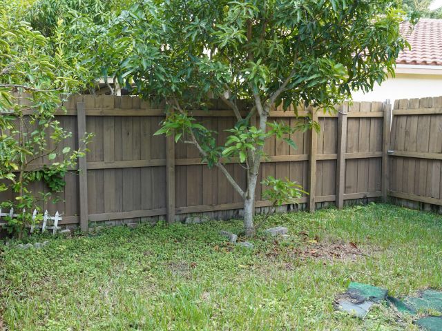 Продажа дома по адресу 10245 SW 16th Court - фото 6905169