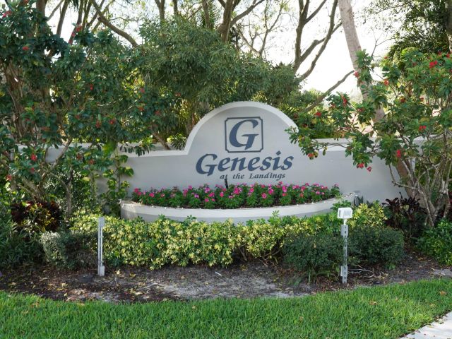 Продажа дома по адресу 10245 SW 16th Court - фото 6905171