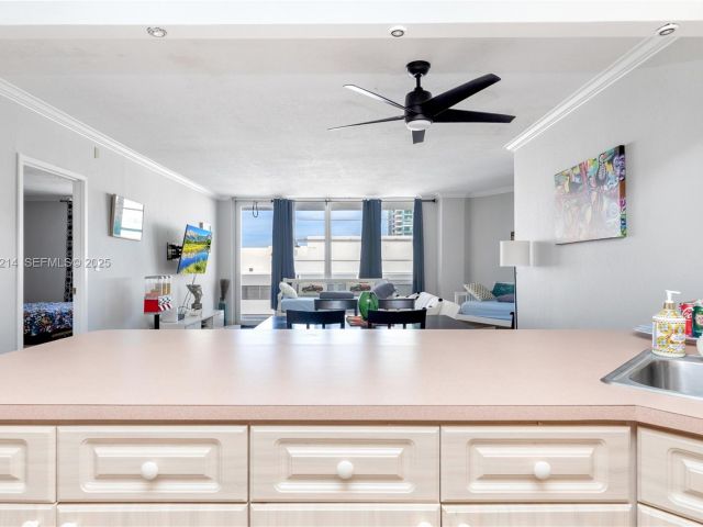 Продажа квартиры #1421 - фото 7470236