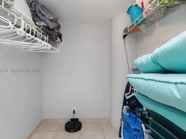 Продажа квартиры #1421 - фото 9074860