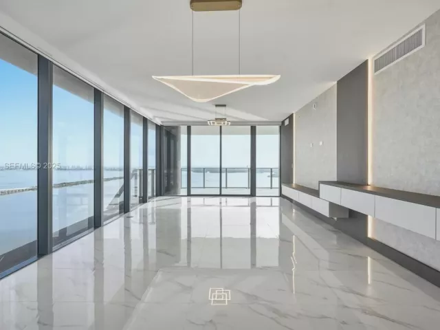 Продажа квартиры #4801 - фото 6900109