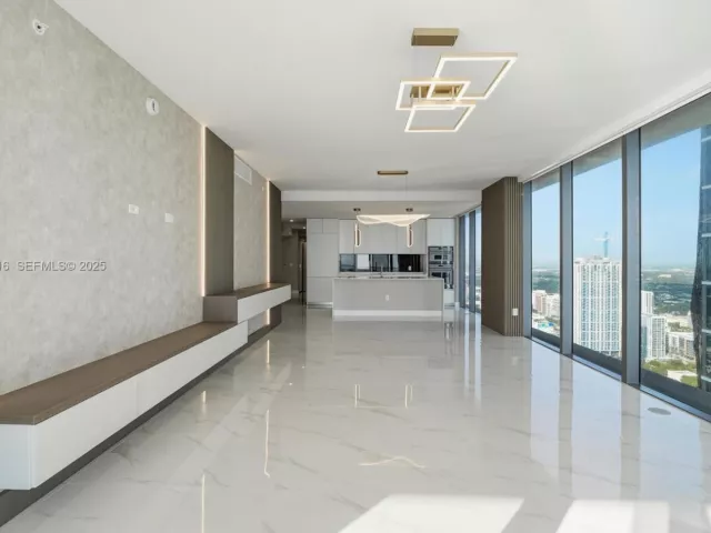 Продажа квартиры #4801 - фото 6900097