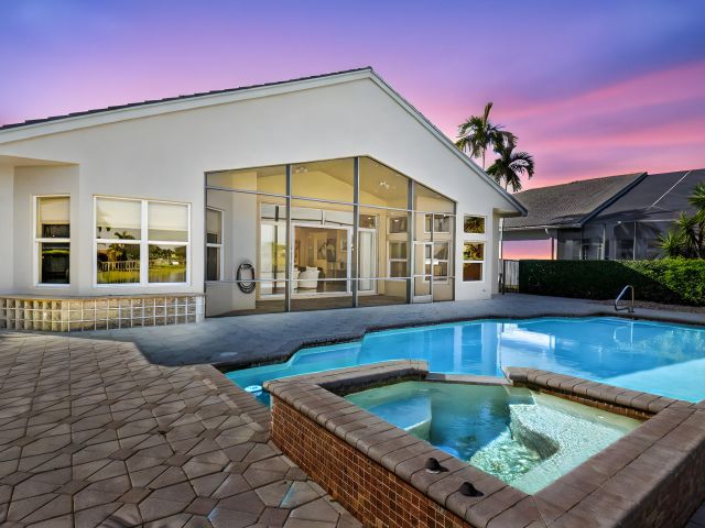 Продажа дома по адресу 13273 Solana Beach Cove - фото 6892608