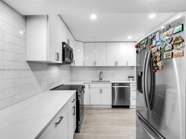 Продажа квартиры #2102 - фото 7432860