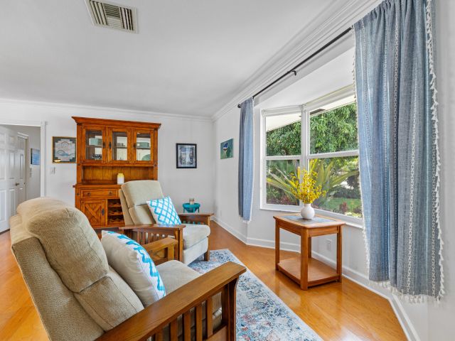 Продажа дома по адресу 925 Cypress Drive - фото 6892634