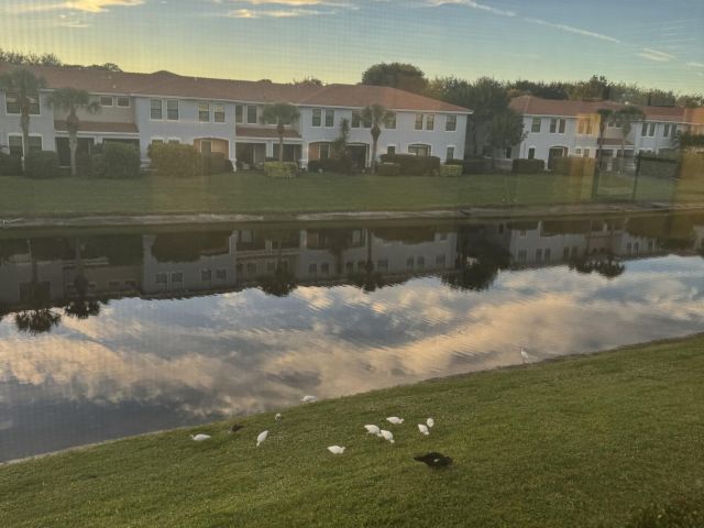 Дом в аренду по адресу 168 W Astor Circle - фото 6892172